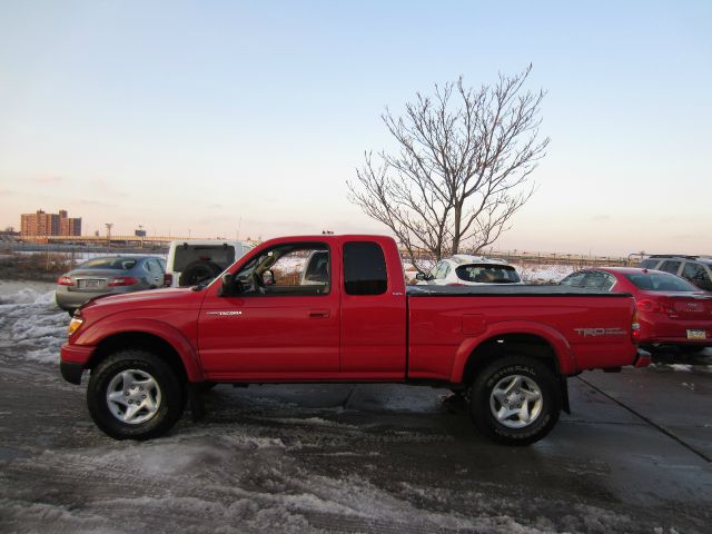 2002 Toyota Tacoma LT Pickup 4D 6 1/2 Ft