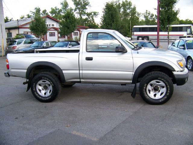 2002 Toyota Tacoma Ram 3500 Diesel 2-WD
