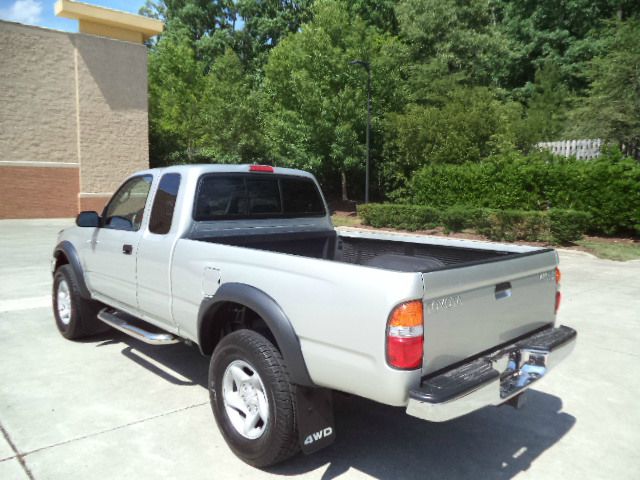 2002 Toyota Tacoma Ford F250 FX4 Lariat