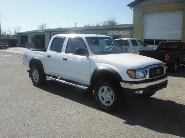 2002 Toyota Tacoma LT1 Sedan