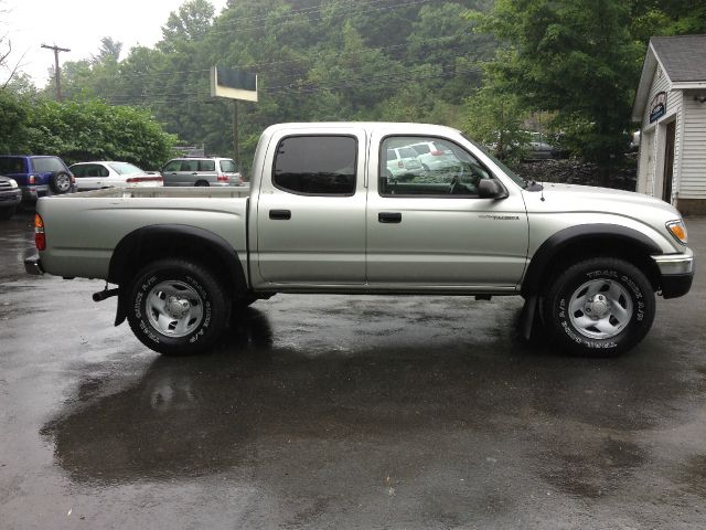 2002 Toyota Tacoma LT1 Sedan