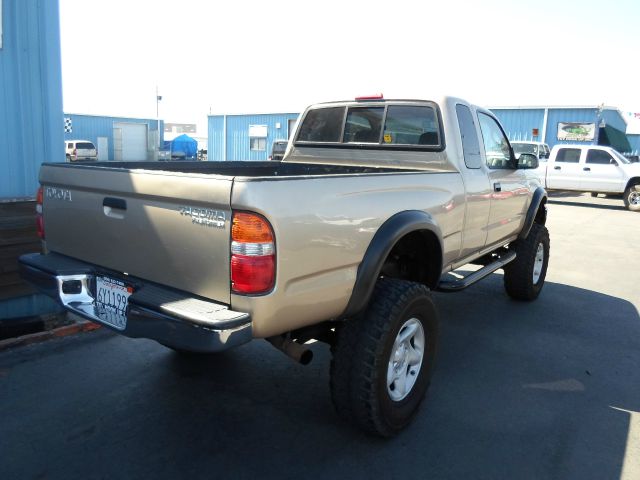 2002 Toyota Tacoma 1.8T Quatt-sunroof-leather