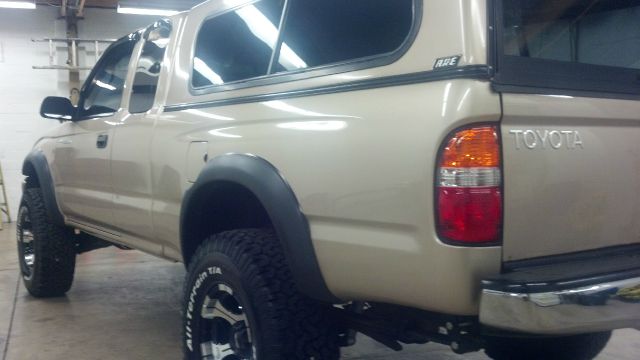 2002 Toyota Tacoma AWD SL