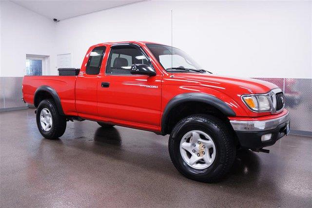 2002 Toyota Tacoma LT Pickup 4D 8 Ft