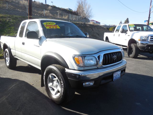 2003 Toyota Tacoma LT Pickup 4D 6 1/2 Ft