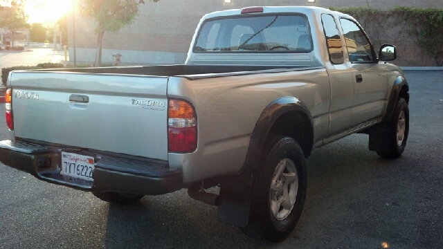 2003 Toyota Tacoma 1.8T Quatt-sunroof-leather