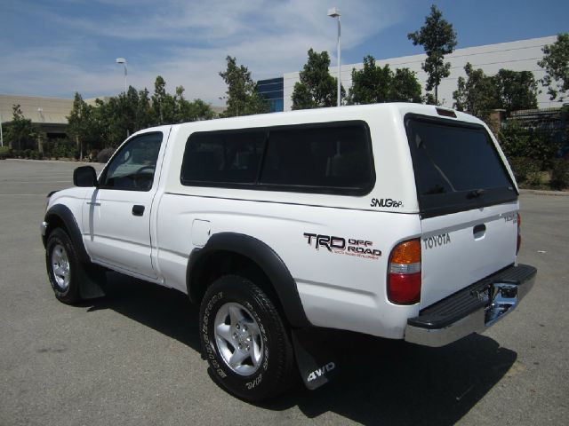 2003 Toyota Tacoma T6 AWD 7-passenger Leather Moonroof