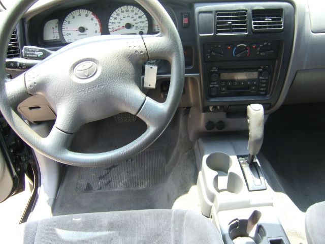 2003 Toyota Tacoma 143.5 LTZ