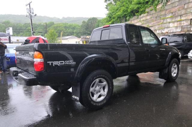 2003 Toyota Tacoma Unknown
