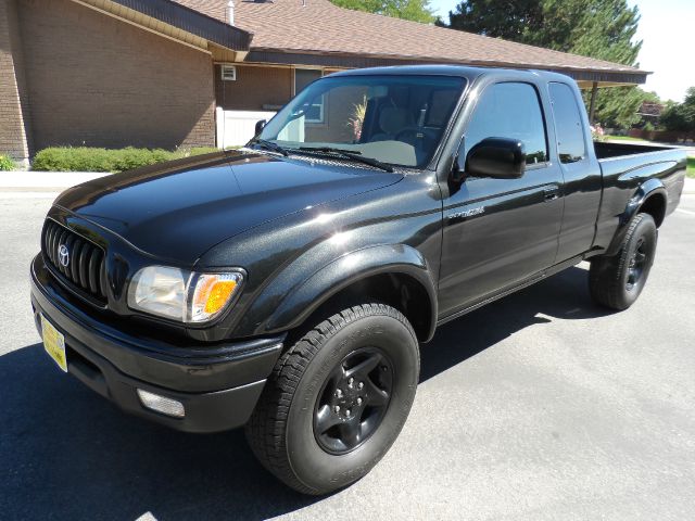 2003 Toyota Tacoma LT Pickup 4D 6 1/2 Ft