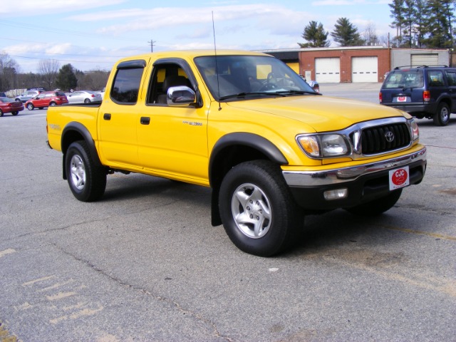 2003 Toyota Tacoma LT1 Sedan