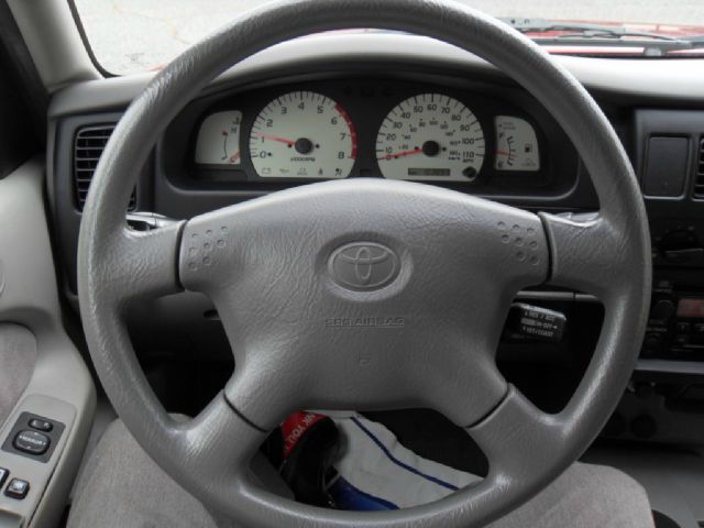 2004 Toyota Tacoma 143.5 LTZ