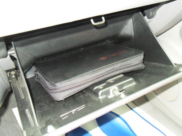 2004 Toyota Tacoma 143.5 LTZ