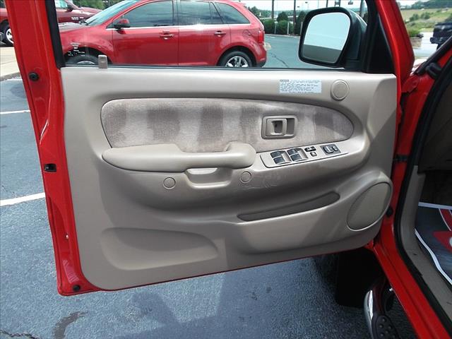 2004 Toyota Tacoma Unknown