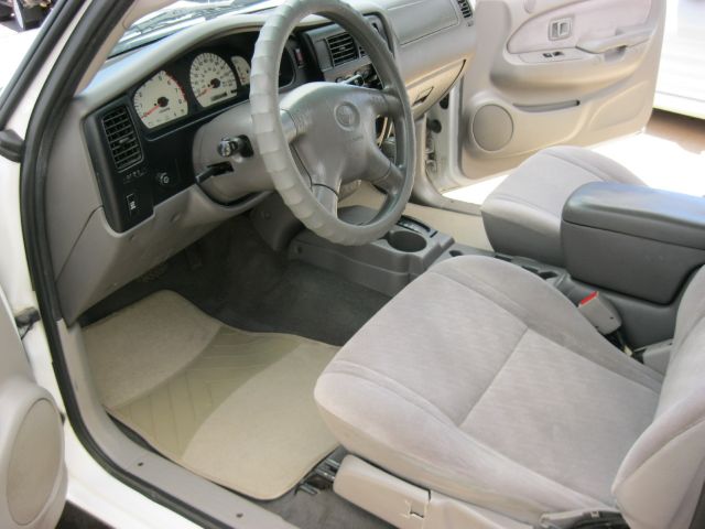 2004 Toyota Tacoma 143.5 LTZ