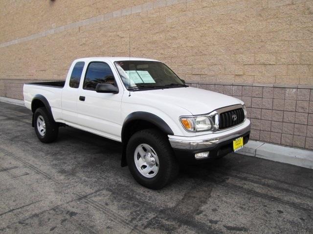 2004 Toyota Tacoma XLT 2WD