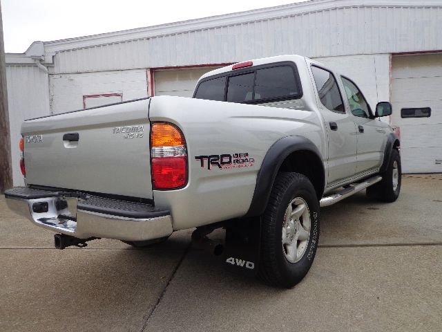 2004 Toyota Tacoma LT1 Sedan