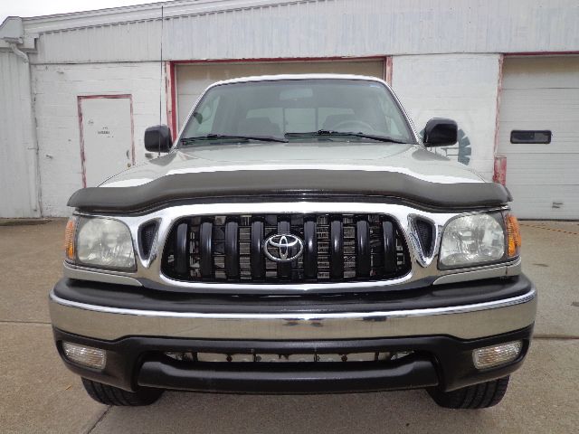 2004 Toyota Tacoma LT1 Sedan