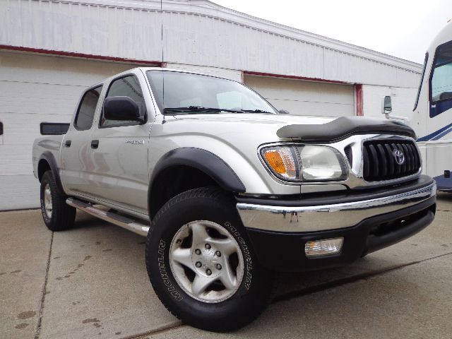 2004 Toyota Tacoma LT1 Sedan