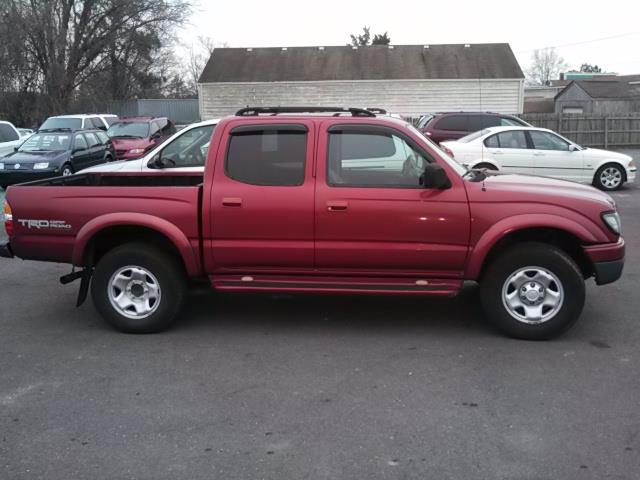 2004 Toyota Tacoma XLT 2WD