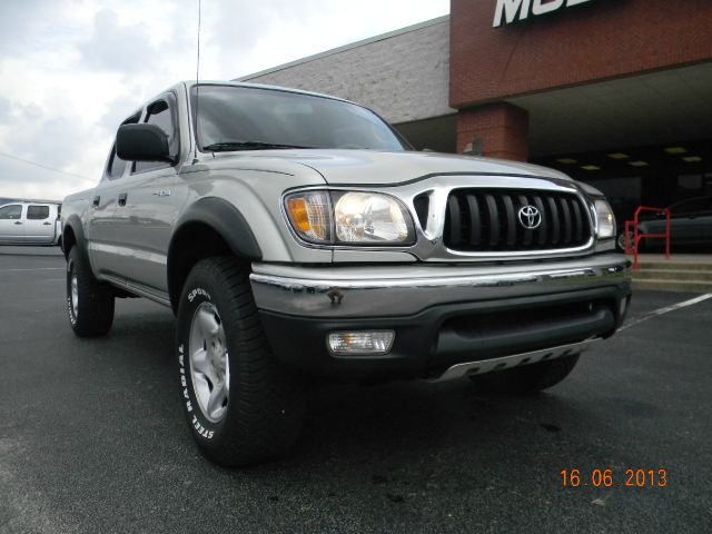 2004 Toyota Tacoma LT1 Sedan