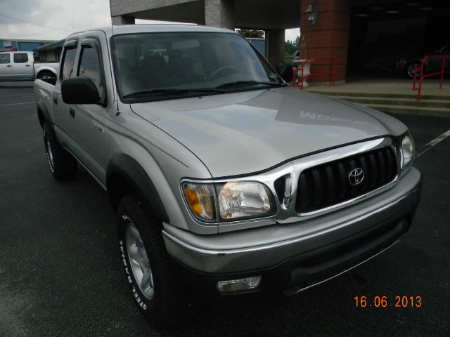 2004 Toyota Tacoma LT1 Sedan