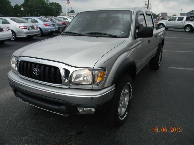 2004 Toyota Tacoma LT1 Sedan