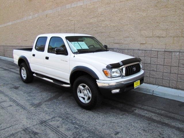 2004 Toyota Tacoma C300 Luxury