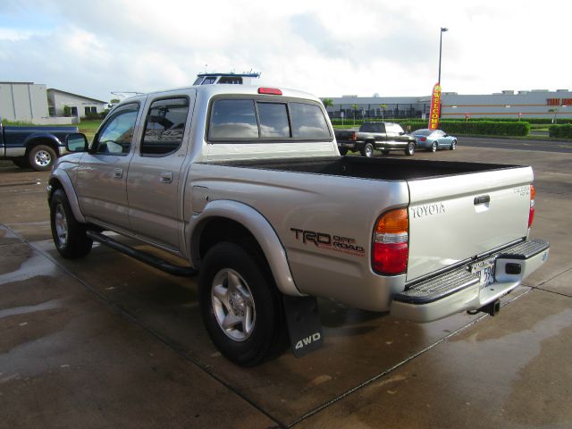 2004 Toyota Tacoma LT1 Sedan