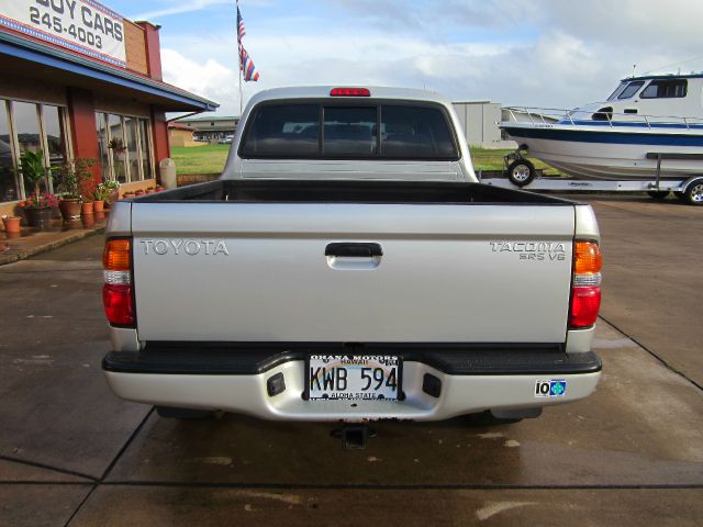 2004 Toyota Tacoma LT1 Sedan