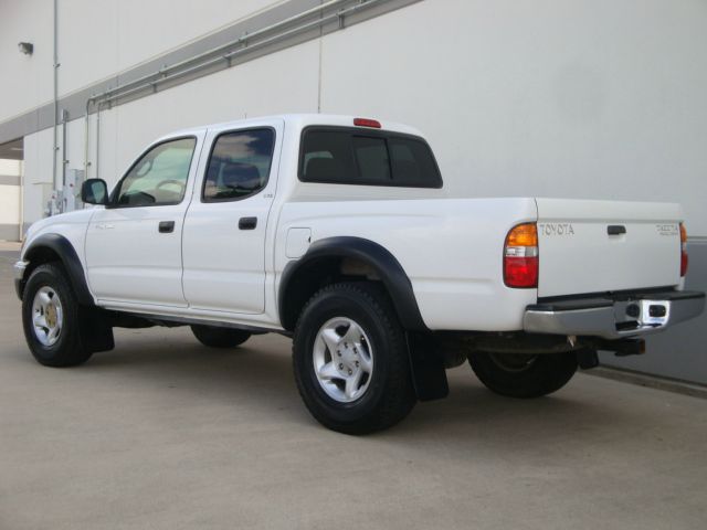 2004 Toyota Tacoma 143.5 LTZ