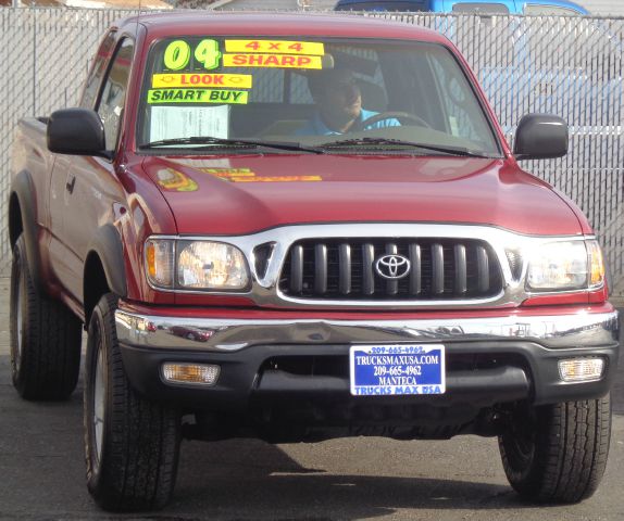 2004 Toyota Tacoma LT Pickup 4D 6 1/2 Ft