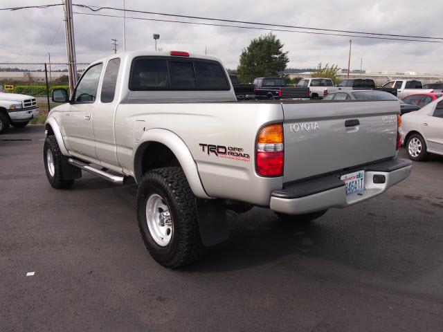 2004 Toyota Tacoma FWD 4dr Auto Limited w/XM
