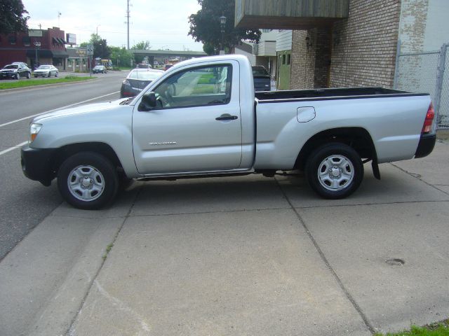 2005 Toyota Tacoma Adventure 4X4