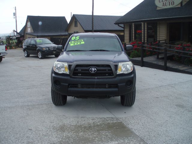 2005 Toyota Tacoma 4dr Sdn Touring Signature RWD Sedan