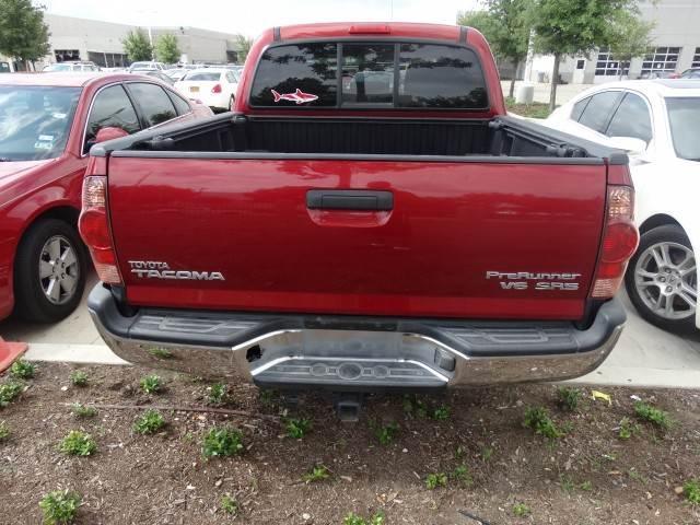 2005 Toyota Tacoma 4dr 2.9L Twin Turbo AWD W/3rd Row