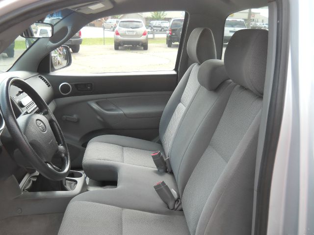 2005 Toyota Tacoma Adventure 4X4