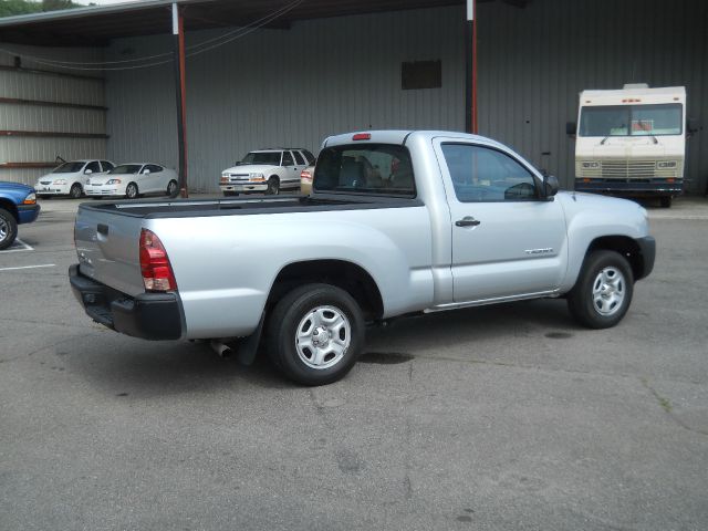 2005 Toyota Tacoma Adventure 4X4