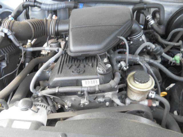 2005 Toyota Tacoma Adventure 4X4