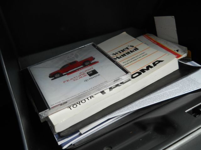 2005 Toyota Tacoma Adventure 4X4