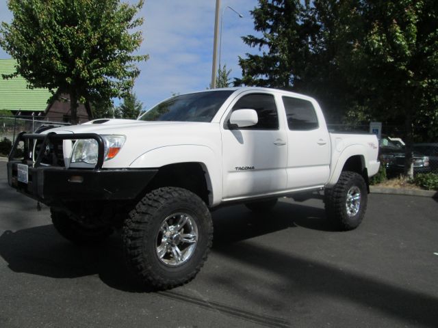 2005 Toyota Tacoma XL Reg. Cab Long Bed 4WD