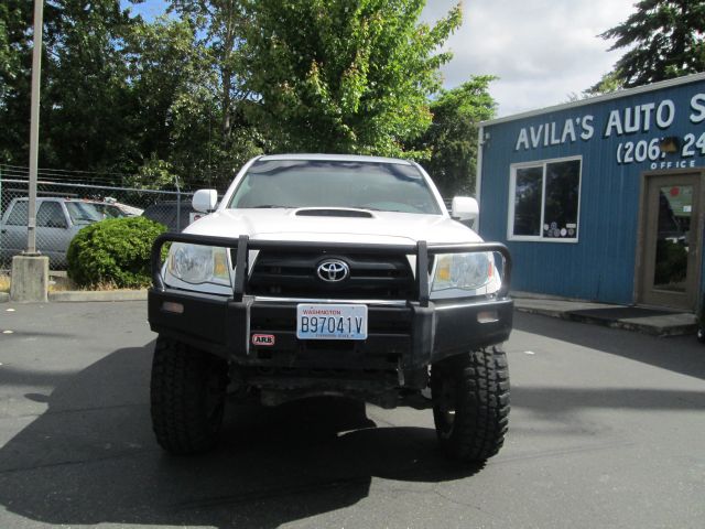 2005 Toyota Tacoma XL Reg. Cab Long Bed 4WD
