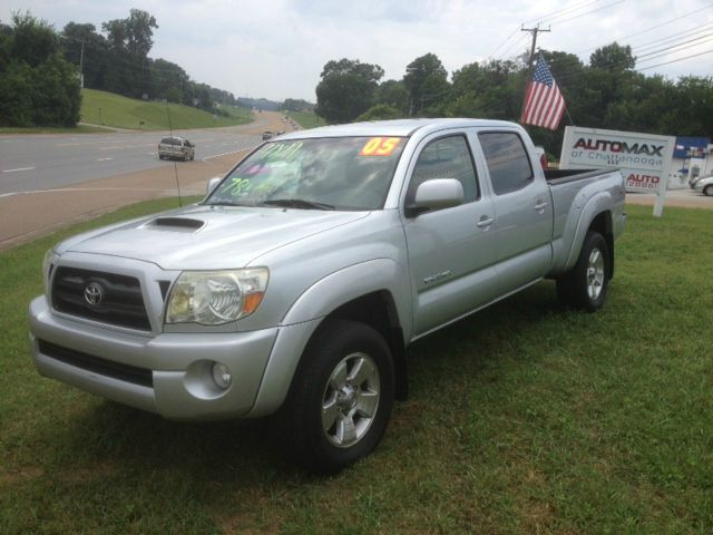 2005 Toyota Tacoma C300 Sport Sedan 4D