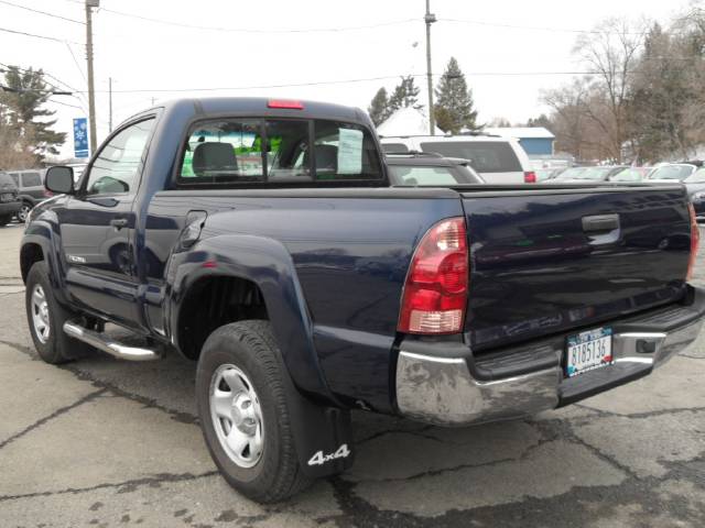 2006 Toyota Tacoma Base