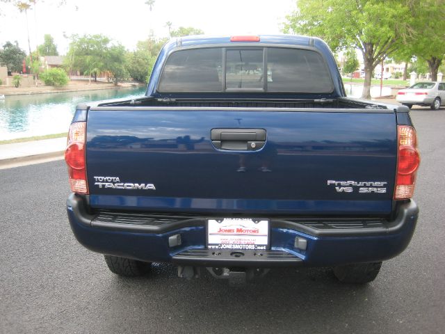 2006 Toyota Tacoma Ext Cab,offroad 4x4,1-owner