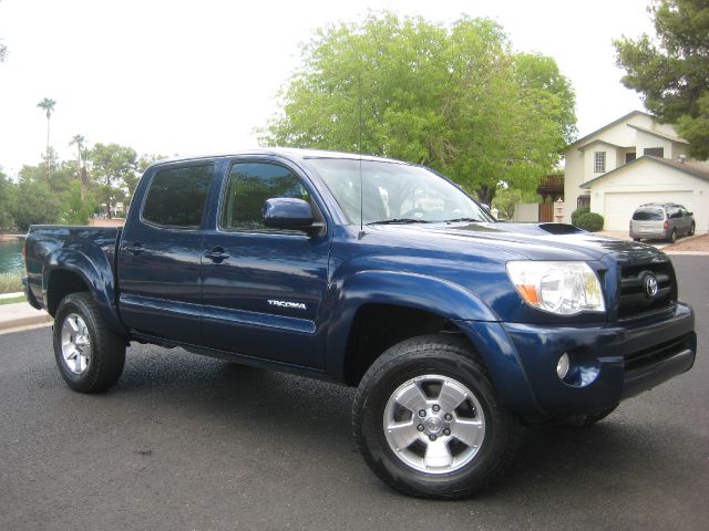 2006 Toyota Tacoma Ext Cab,offroad 4x4,1-owner