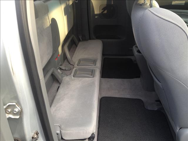 2006 Toyota Tacoma SE W/dvd