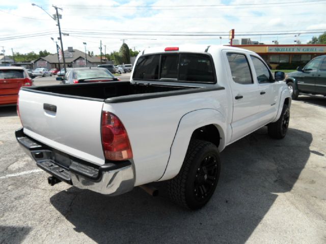 2006 Toyota Tacoma Z28 LOW Miles