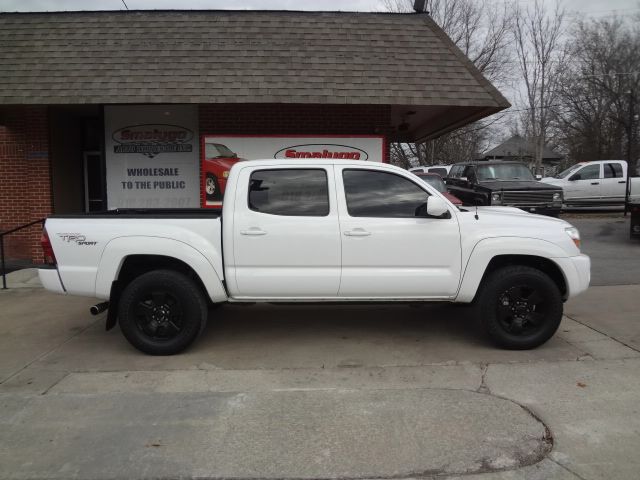 2006 Toyota Tacoma LT1 Sedan