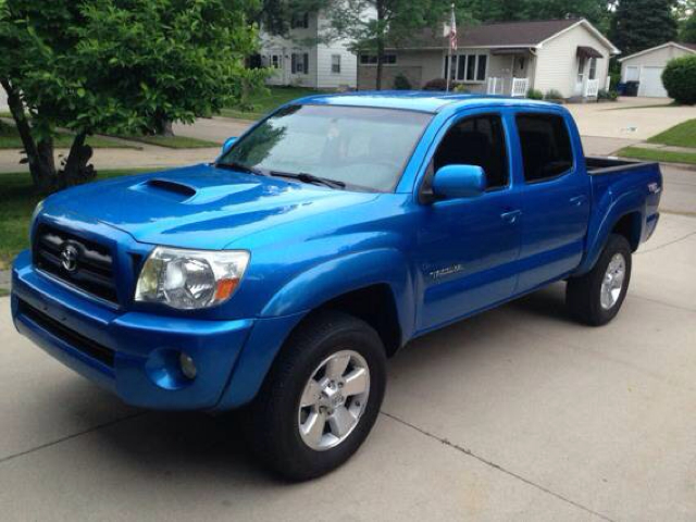 2006 Toyota Tacoma Z28 LOW Miles